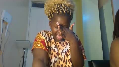 Lydiah online show from October 13, 2025, 8:09 pm