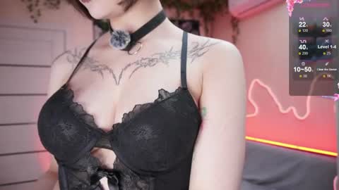 Snapshot of naughty_sparkle chatting on June 19, 2026, 12:37 am Alexa online show from June 19, 2026, 12:37 am