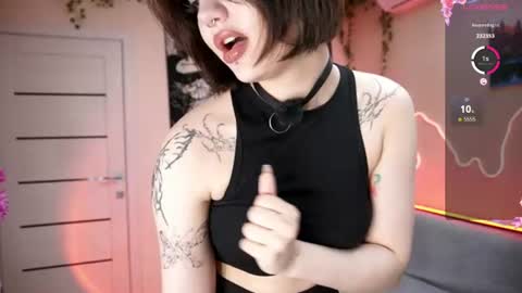 Snapshot of naughty_sparkle chatting on June 21, 2026, 12:02 am Alexa online show from June 21, 2026, 12:02 am