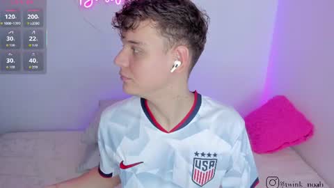 Snapshot of naughty_twink_ chatting on June 26, 2026, 5:06 pm Noah online show from June 26, 2026, 5:06 pm