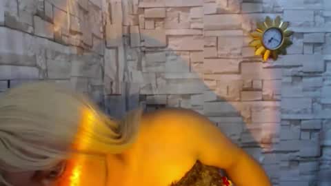 naughty_ursula21xxx online show from January 26, 2025, 11:50 am