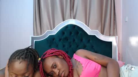 Naughty online show from February 6, 2025, 10:53 pm