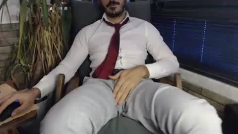 naughty pervert masterboy online show from January 23, 2025, 2:07 pm