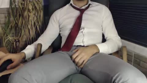 naughty pervert masterboy online show from March 9, 2025, 3:49 pm