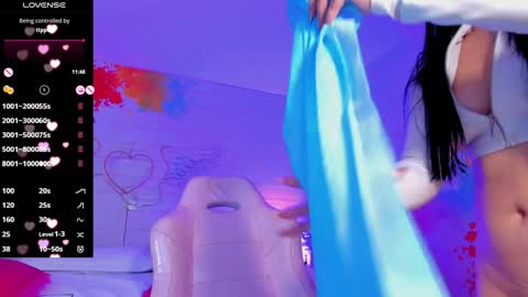 Snapshot of naughtybunnyy_ chatting on January 11, 2025, 10:19 am Lorena online show from January 11, 2025, 10:19 am