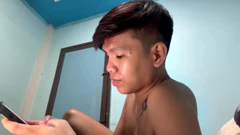 Arch online show from December 3, 2025, 7:45 pm