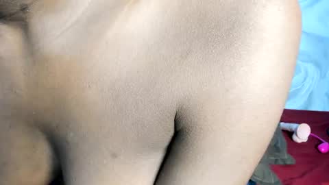 naughtybutterfly6 online show from May 5, 2026, 4:09 am