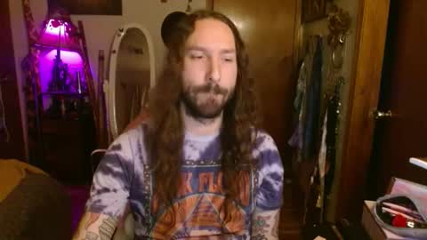 Snapshot of naughtydeadhead chatting on October 26, 2025, 12:27 am naughtydeadhead online show from October 26, 2025, 12:27 am