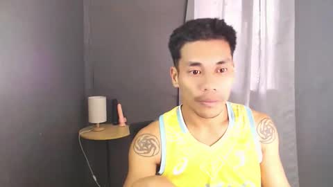 naughtyfuck_boy online show from April 26, 2026, 6:33 am