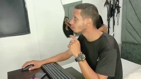naughtyfusion_os online show from June 20, 2026, 12:30 pm