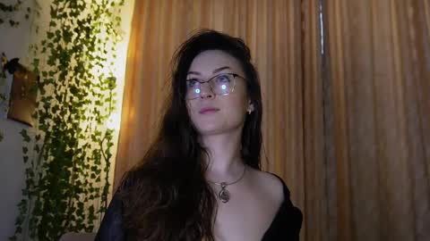 Snapshot of naughtyhomemade17 chatting on March 8, 2025, 10:43 am Mya Alexya online show from March 8, 2025, 10:43 am