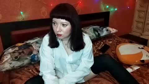 housewife Eva online show from February 8, 2025, 3:31 pm