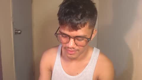 Josh online show from November 19, 2025, 8:42 pm