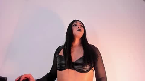 naughtylizeth online show from February 22, 2026, 8:46 am