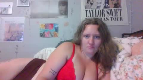 naughtylottie726 online show from September 18, 2025, 3:47 pm