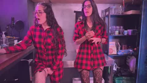 ANDREA STEPH  MIKE online show from December 1, 2024, 10:53 pm