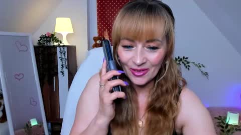 Milana - on air every day except Wednesday from 9 pm to 4 am European time online show from September 13, 2025, 7:35 pm