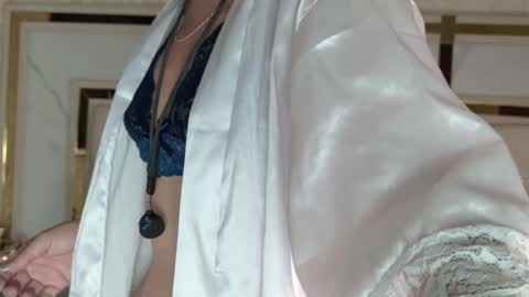    online show from February 25, 2026, 3:05 am