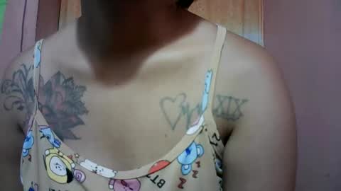 naughtymom_33 online show from October 17, 2025, 1:53 am