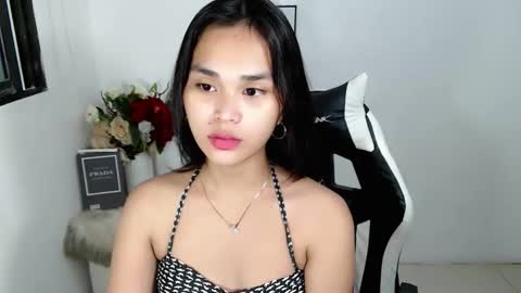 Snapshot of naughtymuse_ chatting on April 28, 2026, 9:03 am ELISE online show from April 28, 2026, 9:03 am