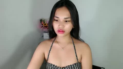 Snapshot of naughtymuse_ chatting on May 21, 2026, 5:36 am ELISE online show from May 21, 2026, 5:36 am