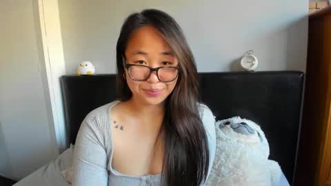 Snapshot of naughtynerdygirl chatting on November 2, 2025, 3:03 pm Gigi Chu online show from November 2, 2025, 3:03 pm