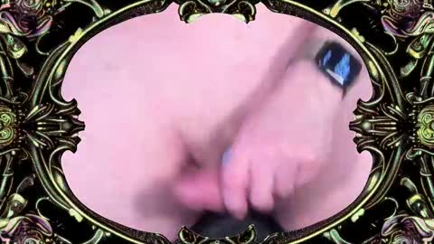 Snapshot of naughtyphotons chatting on February 23, 2025, 9:11 am naughtyphotons online show from February 23, 2025, 9:11 am