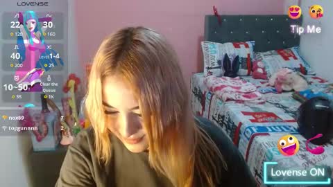naughtyplayass online show from December 17, 2024, 6:42 pm