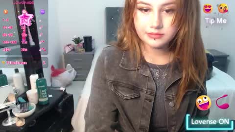 naughtyplayass online show from October 17, 2025, 4:42 pm