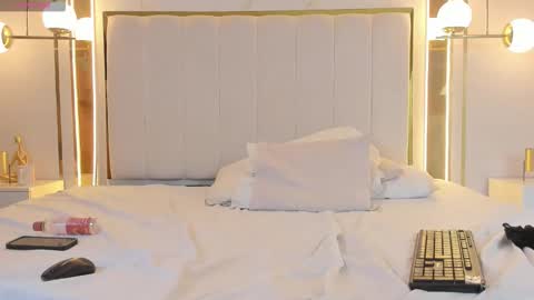 naughtyrose vc online show from January 14, 2026, 3:28 pm