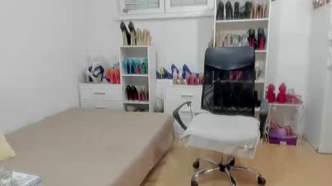 naughtysabine1 online show from May 10, 2026, 6:13 pm