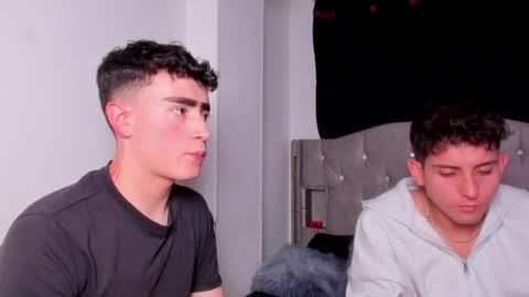 Snapshot of naughtysalomon chatting on April 9, 2026, 12:10 am Salomon and Andy online show from April 9, 2026, 12:10 am