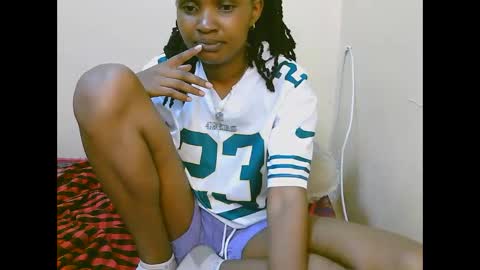 naughtyqueen online show from November 9, 2025, 7:34 pm