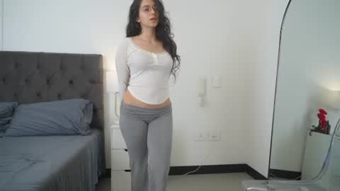 Naughty Samm online show from June 24, 2026, 3:33 pm