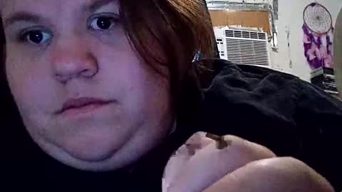 naughtyslut2079 online show from September 13, 2025, 2:39 pm