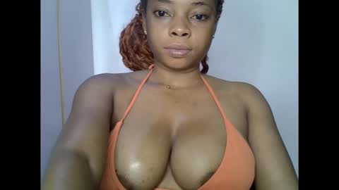 Snapshot of naughtyxcuntx chatting on November 7, 2025, 10:48 am naughtyxcuntx online show from November 7, 2025, 10:48 am