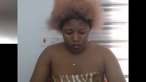 naughtyxpussyx online show from October 4, 2025, 8:23 am