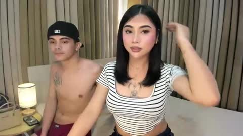 naughtyy_hunk_niel online show from June 14, 2026, 8:27 am