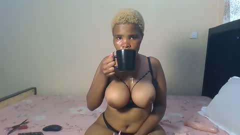 naughty online show from September 23, 2025, 4:37 am