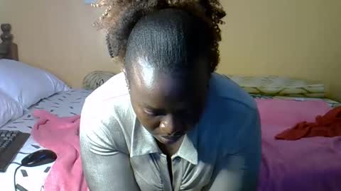 naughybigass online show from February 5, 2026, 8:57 pm