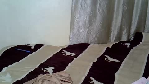 naughytwinxx online show from December 20, 2025, 1:51 pm