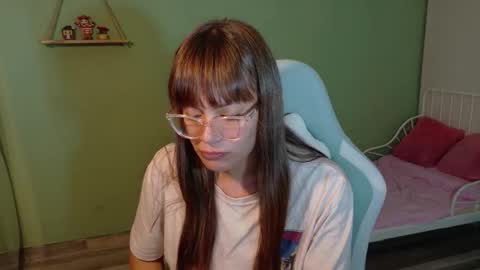 sabrina online show from March 19, 2026, 4:27 am