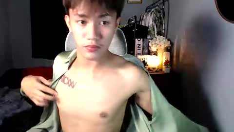 Loy online show from February 1, 2026, 5:44 pm