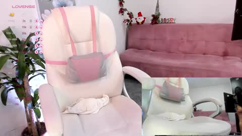         online show from December 11, 2024, 11:10 pm