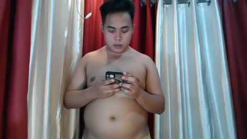 Snapshot of nauhty_kirkxxx chatting on November 6, 2025, 2:29 pm loverskirk online show from November 6, 2025, 2:29 pm