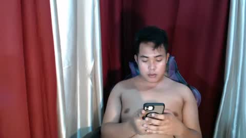 Snapshot of nauhty_kirkxxx chatting on November 14, 2025, 7:18 am loverskirk online show from November 14, 2025, 7:18 am