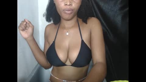nautyslimfit online show from December 3, 2024, 7:43 am