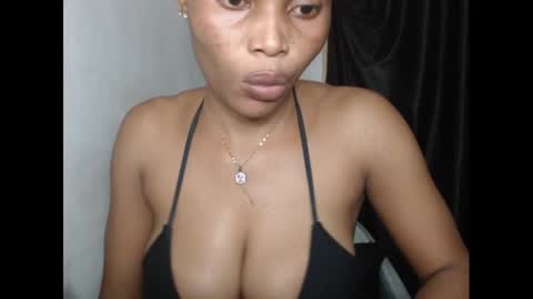 nautyslimfit online show from December 11, 2024, 2:11 pm