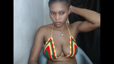 nautyslimfit online show from December 12, 2024, 12:01 pm