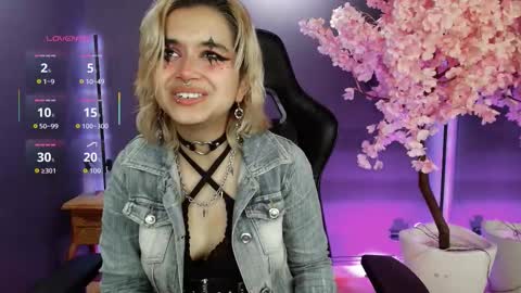 Navier  online show from November 7, 2025, 8:31 pm